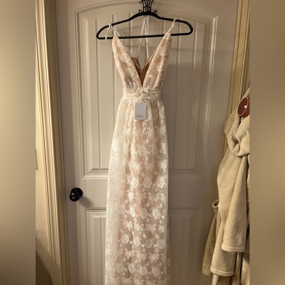 Lulus Dresses & Skirts - Lulus maxi backless dress